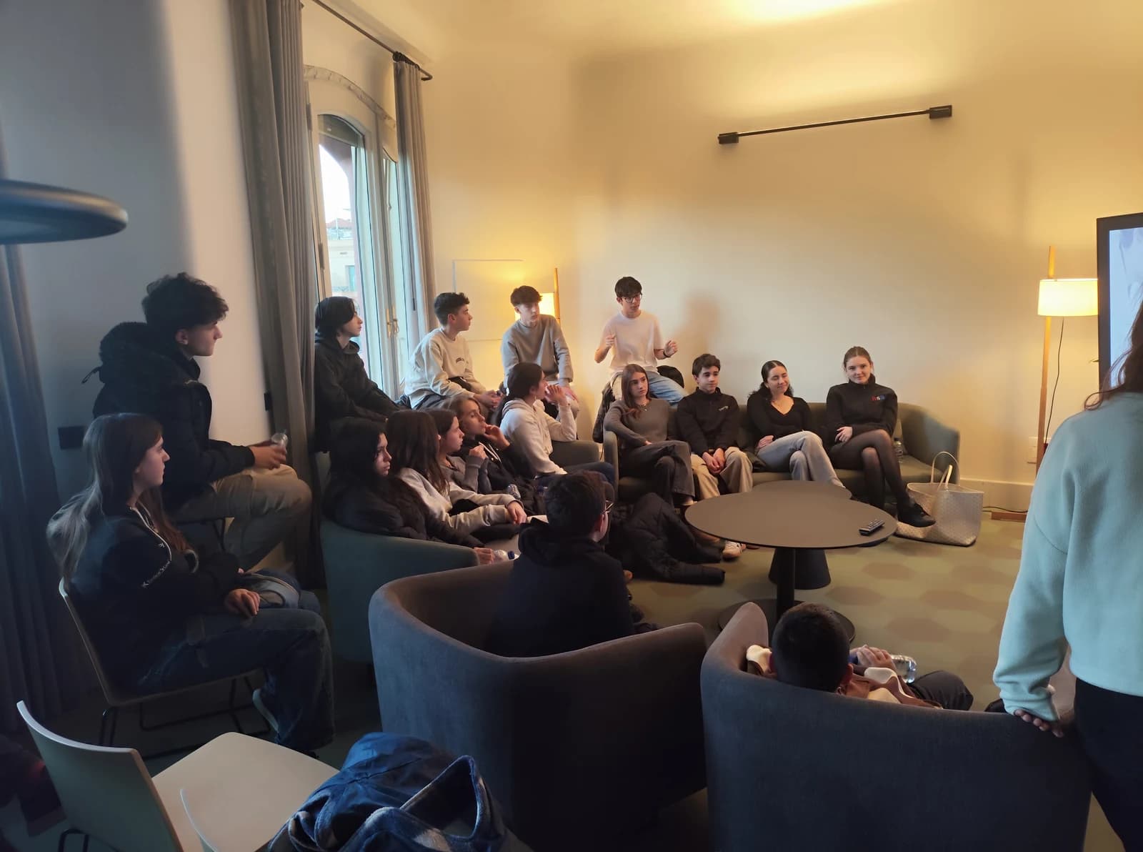 Jóvenes de Talentmood 360 en un encuentro presencial en Barcelona